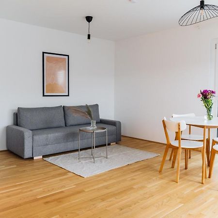 Modern Apartment Відень Екстер'єр фото